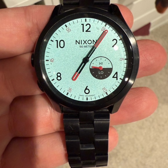 Nixon hi-lo tide Black titanium with Light Blue reflective Dial - Picture 2 of 8